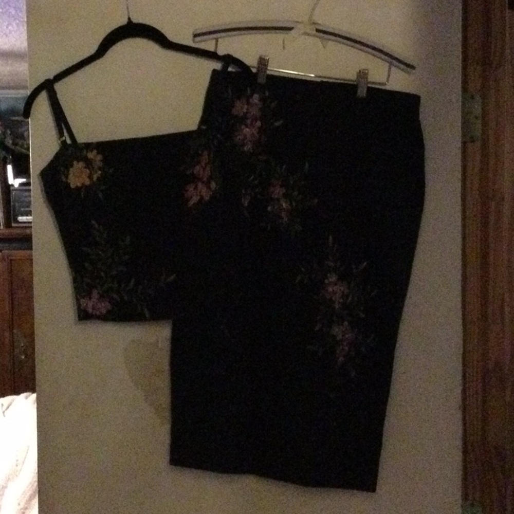 Floral Black Skirt